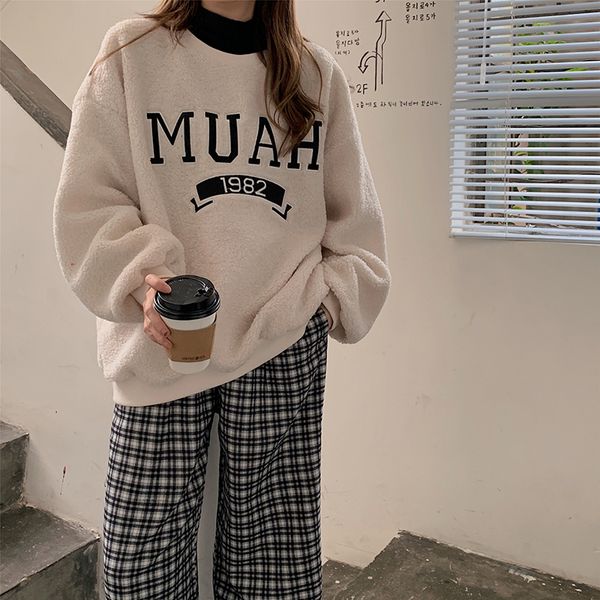 2021 autumn new style grain veet letter embroidery lamb wool sweatshirt round neck pullover simple hoodie women 4bia, Black
2021 autumn new style grain veet letter embroidery lamb wool sweatshirt round neck pullover simple hoodie women 4bia, Black