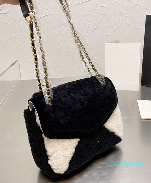 designer- black and white fur leather fashion chain bag flap hundred ladies handbag 21*17cm
designer- black and white fur leather fashion chain bag flap hundred ladies handbag 21*17cm