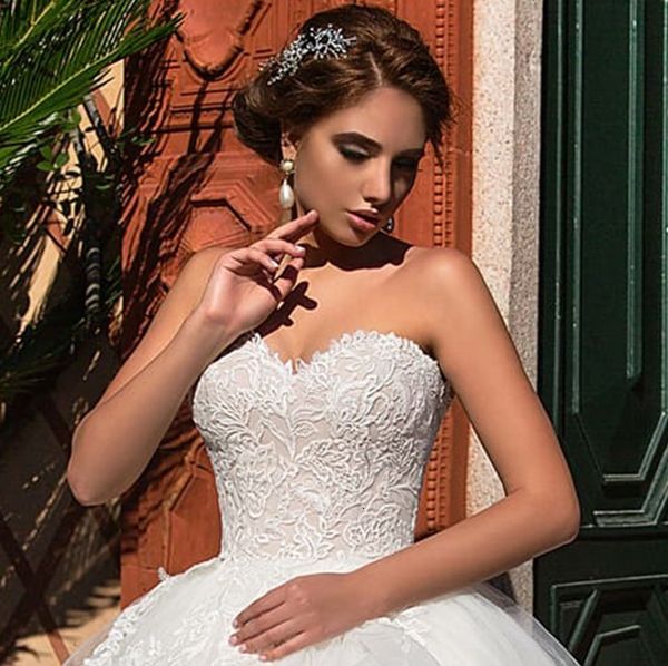 exquisite 2021 new tulle sweetheart ball gown wedding es ruffles lace appliques tiered bridal l90k, White
exquisite 2021 new tulle sweetheart ball gown wedding es ruffles lace appliques tiered bridal l90k, White