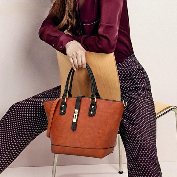 cross body designer female totes women handbag solid pu leather bags vintage handbags ladies portable shoulder bag office hobos
cross body designer female totes women handbag solid pu leather bags vintage handbags ladies portable shoulder bag office hobos