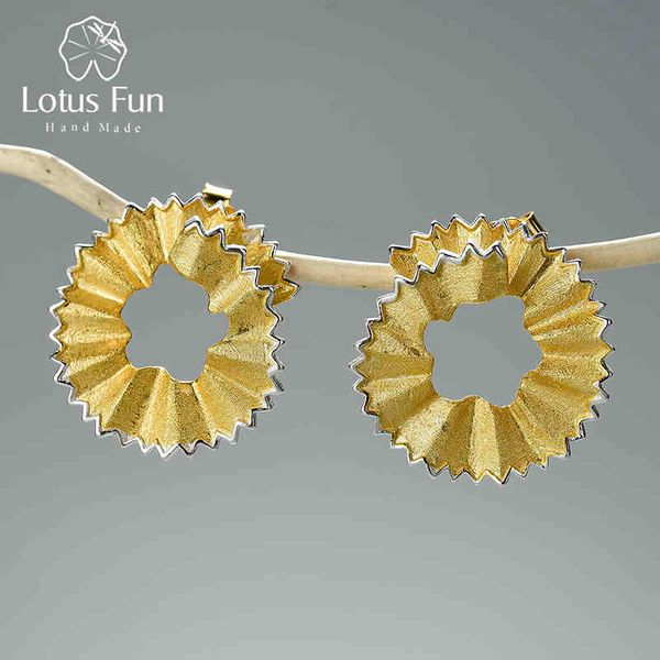 lotus fun creative pencil shavings design stud earrings real 925 sterling silver 18k gold earrings for women gift fine jewelry 2108365877, Golden;silver
lotus fun creative pencil shavings design stud earrings real 925 sterling silver 18k gold earrings for women gift fine jewelry 2108365877, Golden;silver