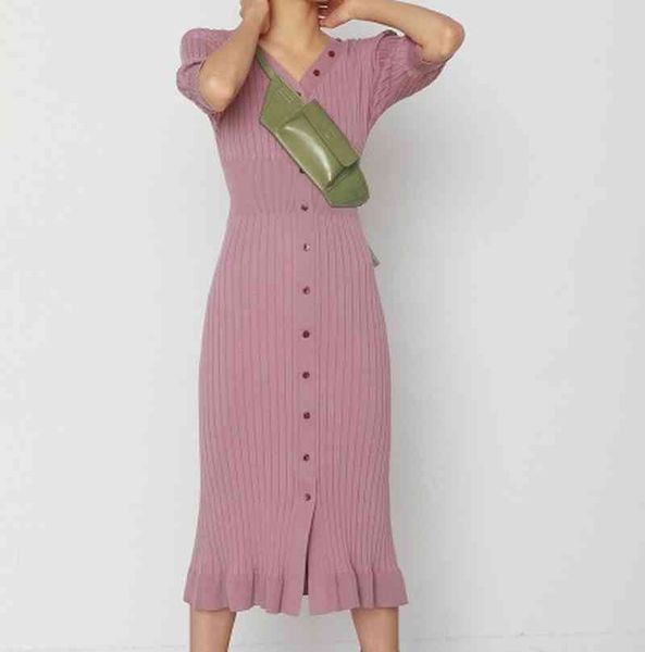 temperament v-neck knitted dresses for women elegant slim waist party club dress women short sleeve knit vestido de mujer 210514, Black;gray
temperament v-neck knitted dresses for women elegant slim waist party club dress women short sleeve knit vestido de mujer 210514, Black;gray