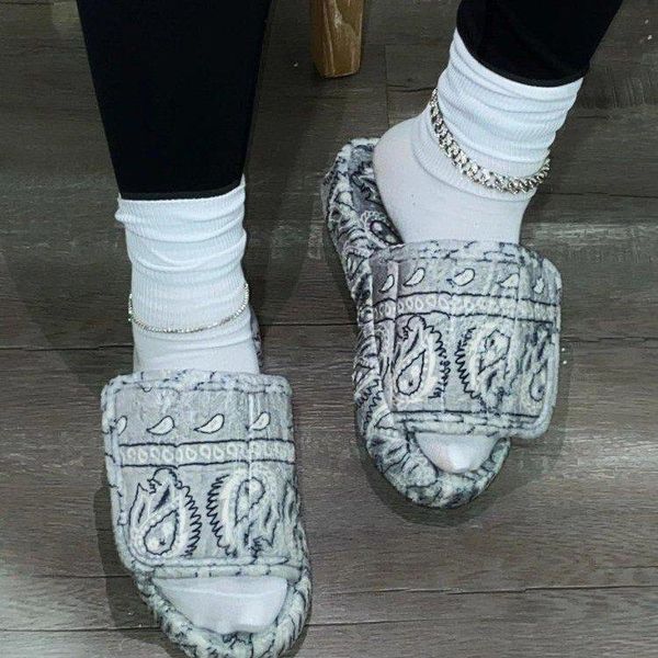 slippers 2021, fall, winter, cotton slippers, flat cashew, furry, oversized house, Black
