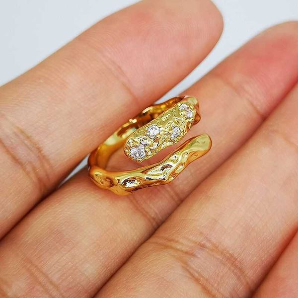 fashion trendsetter brass plated 18k gold diamond set open ring female adjustable ring, Silver
fashion trendsetter brass plated 18k gold diamond set open ring female adjustable ring, Silver
