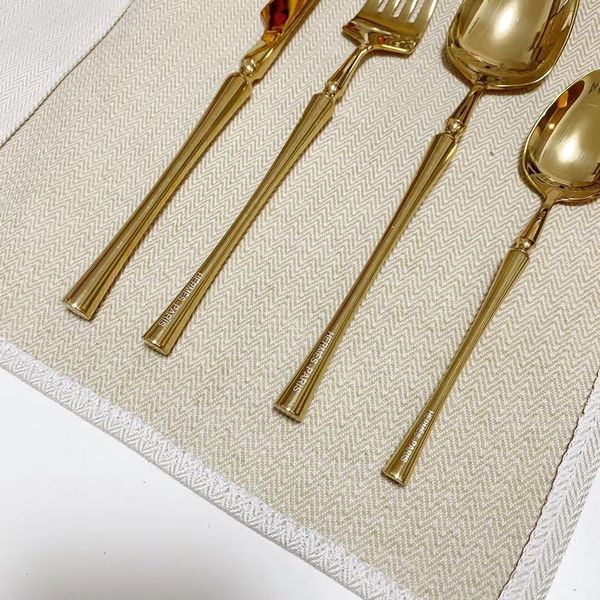 luxury designer fashion signage knife, fork and spoon set dinnerware set 4 pieces 1 set 304 stainless steel material use for home l restaura
luxury designer fashion signage knife, fork and spoon set dinnerware set 4 pieces 1 set 304 stainless steel material use for home l restaura