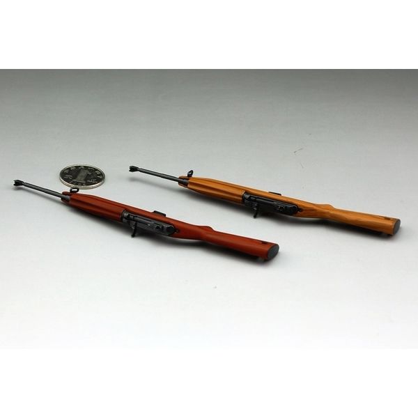 231: 6 scale alloy model gun american m1 carbine rifle can be disassembled with a length of about 15cm without firing
231: 6 scale alloy model gun american m1 carbine rifle can be disassembled with a length of about 15cm without firing