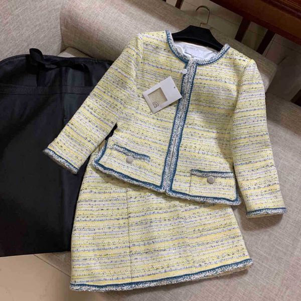 two piece dress ladies skirt elegant lady 2 piece women 100% wool tweed yellow stripes o-neck sweet short jacket and suit sets silk 7n9w, White
two piece dress ladies skirt elegant lady 2 piece women 100% wool tweed yellow stripes o-neck sweet short jacket and suit sets silk 7n9w, White