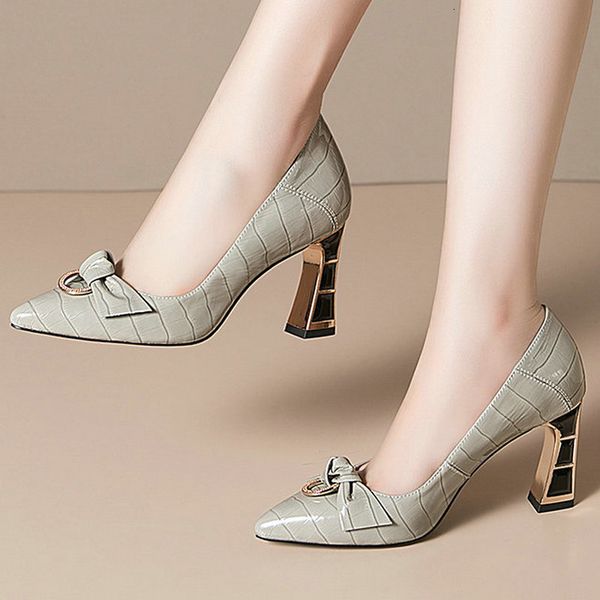 dress shoes large size 34-43 genuine leather women spring summer mixed colors high heels pumps night club party female woman vhs0, Black
dress shoes large size 34-43 genuine leather women spring summer mixed colors high heels pumps night club party female woman vhs0, Black