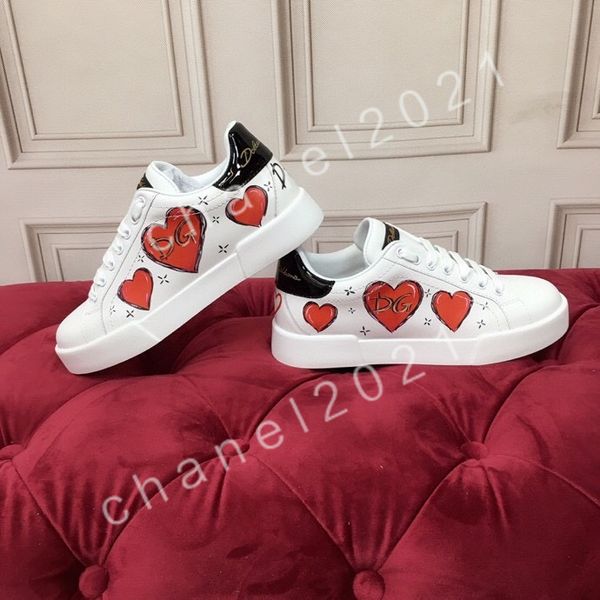 2022 men women sneaker casual shoes chaussures low leather sneakers ace bee stripes shoe walking sports trainers scarpe 35-45, Black;red
2022 men women sneaker casual shoes chaussures low leather sneakers ace bee stripes shoe walking sports trainers scarpe 35-45, Black;red