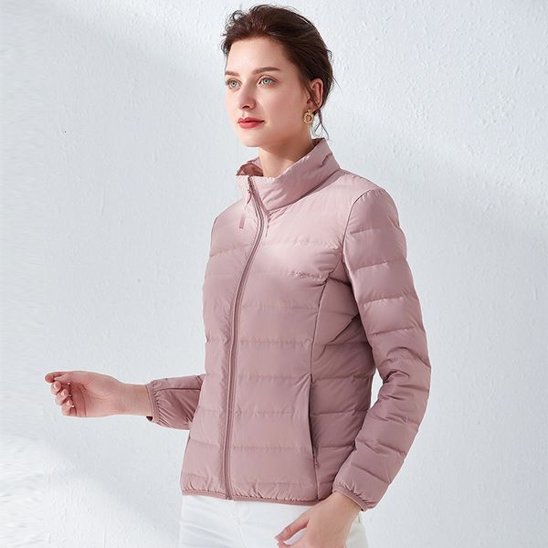 down coat 2021 winter lightweight stand collar jacket women's short slim fit 90 white duck off-season trend, Black
down coat 2021 winter lightweight stand collar jacket women's short slim fit 90 white duck off-season trend, Black