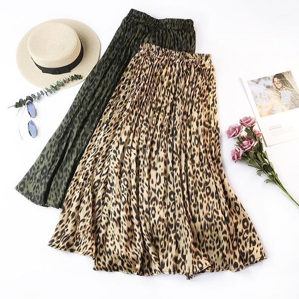 skirts 2021 summer fashion vintage women chiffon loose leopard printed layered pleated high waist elastic skirt, Black
skirts 2021 summer fashion vintage women chiffon loose leopard printed layered pleated high waist elastic skirt, Black