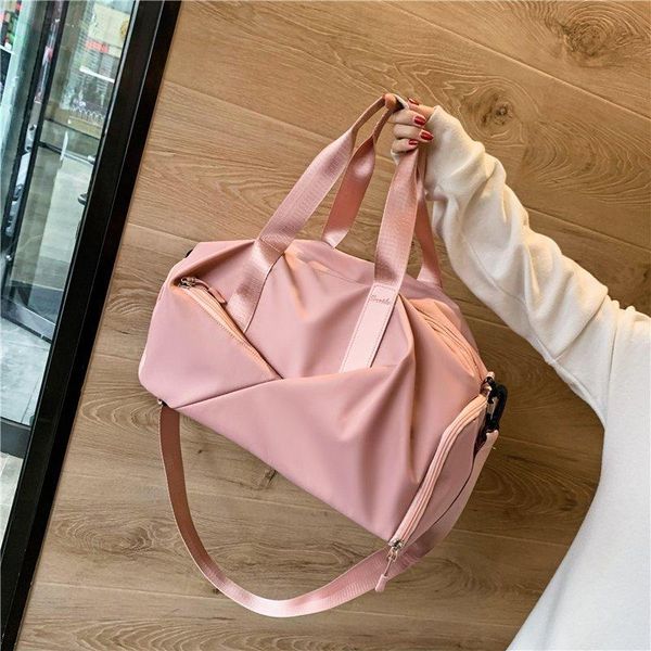 outdoor bags sports fitness bag women dry wet separation shoes training yoga large capacity hand luggage for short distance travel
outdoor bags sports fitness bag women dry wet separation shoes training yoga large capacity hand luggage for short distance travel