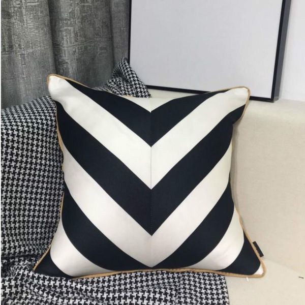 cushion cover decorative pillow case modern ivory black geometric wave luxury simple coussin bed room decorating cushion/decorative
cushion cover decorative pillow case modern ivory black geometric wave luxury simple coussin bed room decorating cushion/decorative