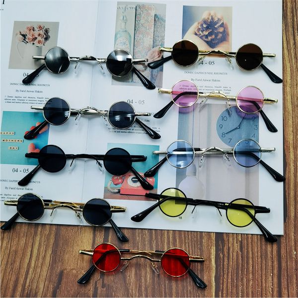 2021 new ultra small personalized round frame sunglasses trendy men's disco sunglasses women's net red retro street shooting glass, White;black
2021 new ultra small personalized round frame sunglasses trendy men's disco sunglasses women's net red retro street shooting glass, White;black