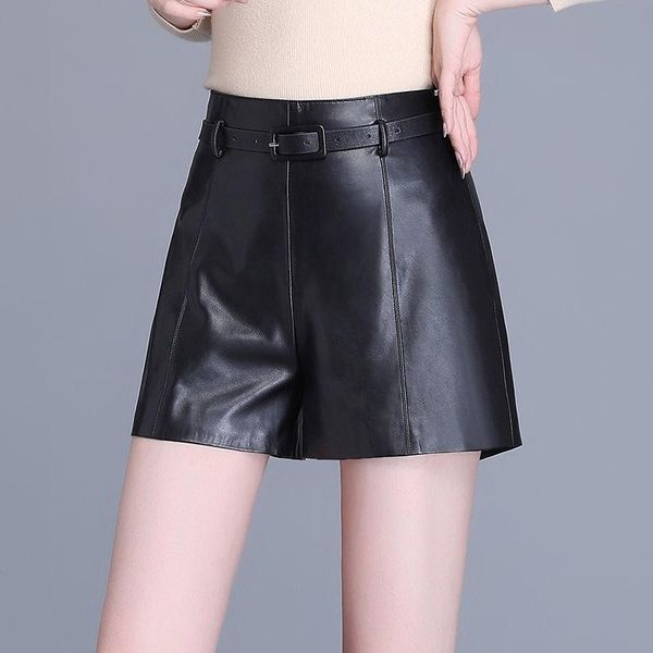 women's shorts high waist leather 2021 autumn versatile a-word sheep skin thin and wide legs pant, White;black
women's shorts high waist leather 2021 autumn versatile a-word sheep skin thin and wide legs pant, White;black