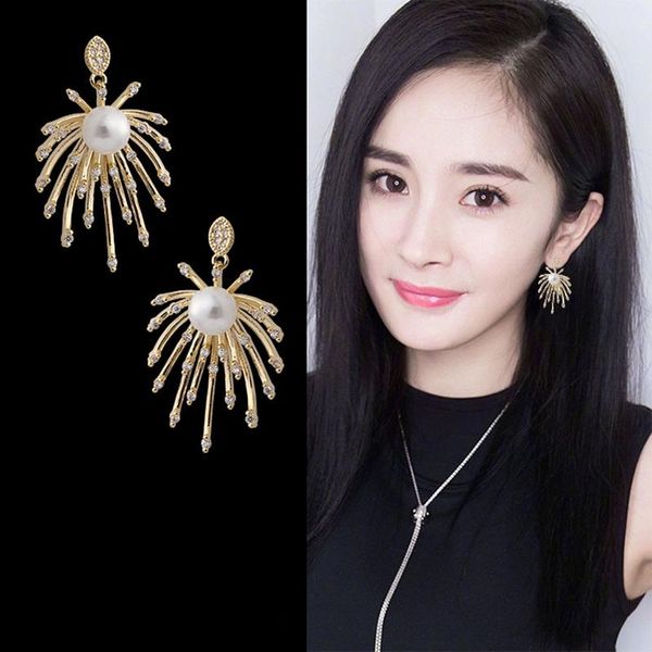 dangle & chandelier 925 sterling silver needle micro-inlaid zircon pink and white natural freshwater pearl firework earrings, used for women
dangle & chandelier 925 sterling silver needle micro-inlaid zircon pink and white natural freshwater pearl firework earrings, used for women