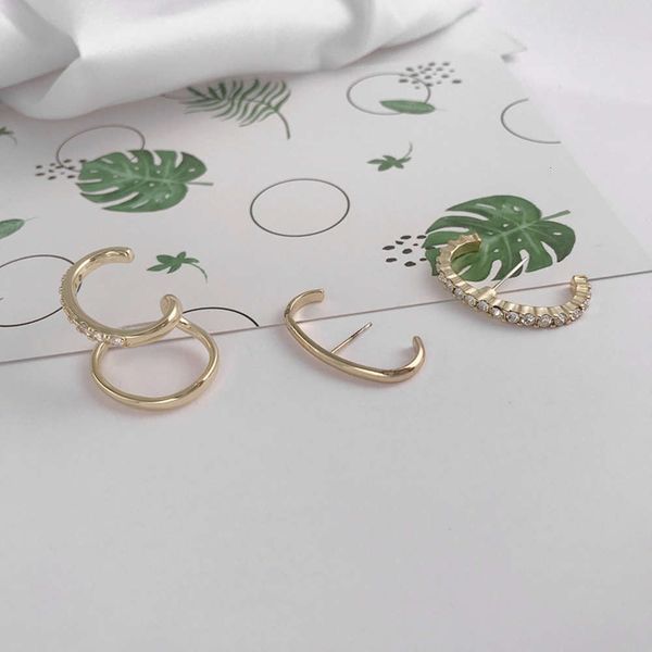 simple temperament earrings set fashion trendy alloy earrings female
simple temperament earrings set fashion trendy alloy earrings female