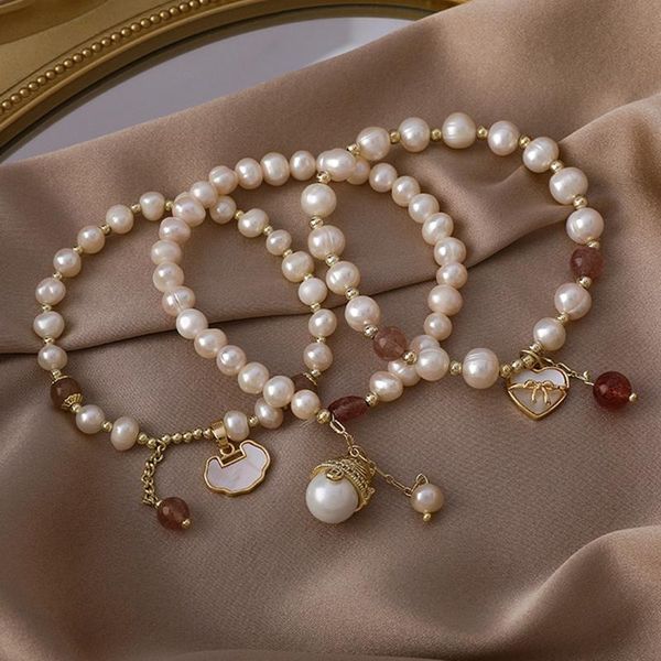charm bracelets classic fashion safe lock love lucky cat pearl pendant bracelet for woman exquisite cuff gift jewelry, Golden;silver
charm bracelets classic fashion safe lock love lucky cat pearl pendant bracelet for woman exquisite cuff gift jewelry, Golden;silver