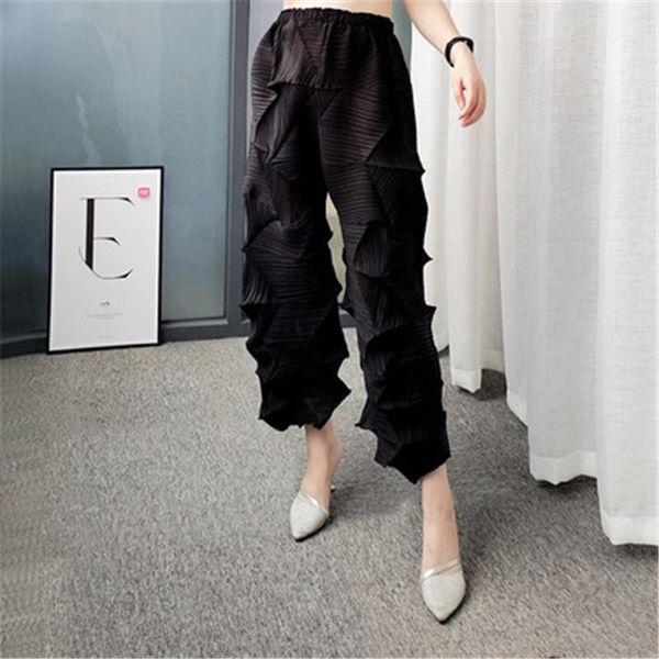 women's pants & capris miyake pleated casual dolid straight-leg spring, summer and autumn folda kelp-shaped fashion loose nine-point wo, Black;white
women's pants & capris miyake pleated casual dolid straight-leg spring, summer and autumn folda kelp-shaped fashion loose nine-point wo, Black;white