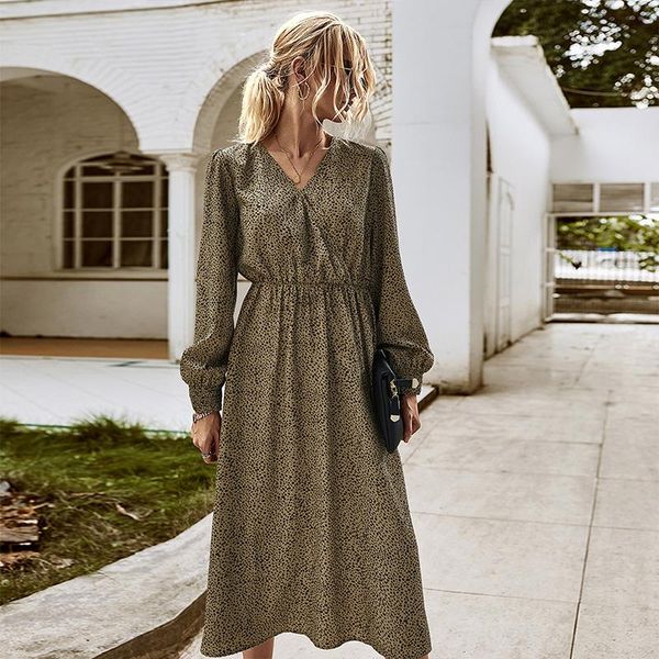 casual dresses 2021 women'slong sleeve elegant floral dress for women in autumn and winter soft texture have hang down feeling, Black;gray
casual dresses 2021 women'slong sleeve elegant floral dress for women in autumn and winter soft texture have hang down feeling, Black;gray