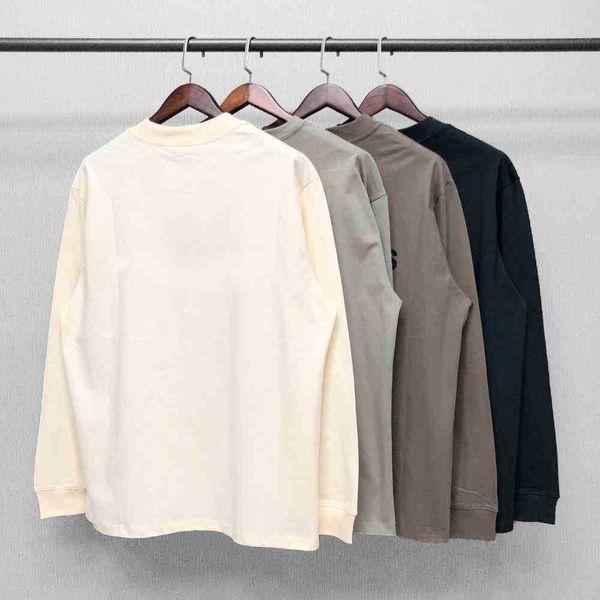 double thread essentials long sleeve back three dimensional letter high street loose couple t-shirt, White;black
double thread essentials long sleeve back three dimensional letter high street loose couple t-shirt, White;black
