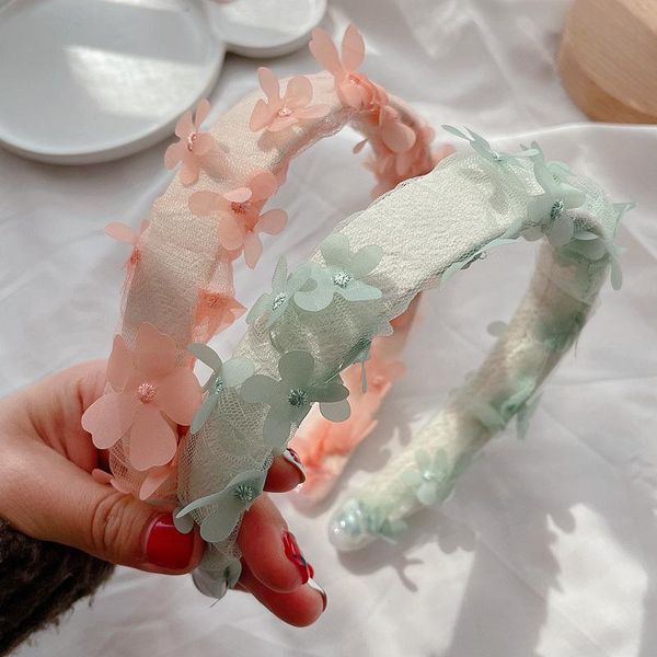 nordic three-dimensional flower designer headband hairbands children's simple fashion girls head buckle hair accessories, Slivery;white
nordic three-dimensional flower designer headband hairbands children's simple fashion girls head buckle hair accessories, Slivery;white