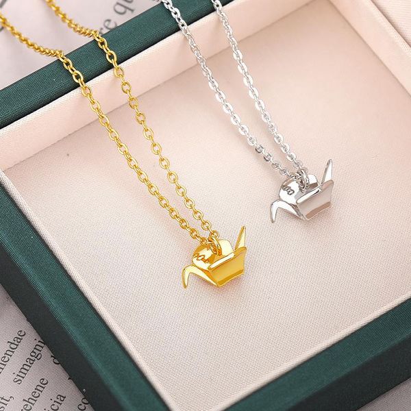 pendant necklaces fashion 3d paper folding bird necklace gold color stainless steel link chain women girl gift jewelry 2021, Silver
pendant necklaces fashion 3d paper folding bird necklace gold color stainless steel link chain women girl gift jewelry 2021, Silver