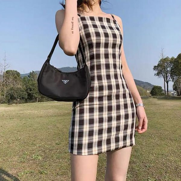 f# spaghetti strap straight women dress plaid printing knee-length sleeveless draped elegant bodycon bandage dresses casual, Black;gray
f# spaghetti strap straight women dress plaid printing knee-length sleeveless draped elegant bodycon bandage dresses casual, Black;gray