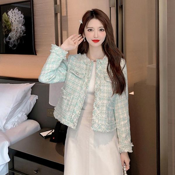 women's jackets tweed coat for women casual o neck long sleeve autumn winter tassel jacket female fashion button outwear 2021, Black;brown
women's jackets tweed coat for women casual o neck long sleeve autumn winter tassel jacket female fashion button outwear 2021, Black;brown