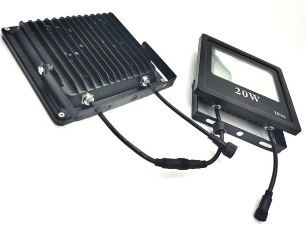 input 20w high power led ws2811 controlled rgb full color pixel flood light;addressable;ip66 strips
input 20w high power led ws2811 controlled rgb full color pixel flood light;addressable;ip66 strips