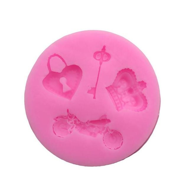 cake tools 5.1*5.1*1cm key crown shape mold 3d silicone molds fondant craft chocolate pastry baking tool soap mould
cake tools 5.1*5.1*1cm key crown shape mold 3d silicone molds fondant craft chocolate pastry baking tool soap mould