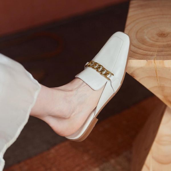 hanged metal women mules slippers genuine leather fashion trend sandals for 2021 summer wedding office lady shoes woman, Black
hanged metal women mules slippers genuine leather fashion trend sandals for 2021 summer wedding office lady shoes woman, Black