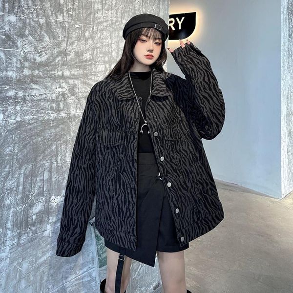 vintage winter zebra print loose-fitting coat women's 2021 trendy port style casual denim jackets, Black;brown
vintage winter zebra print loose-fitting coat women's 2021 trendy port style casual denim jackets, Black;brown