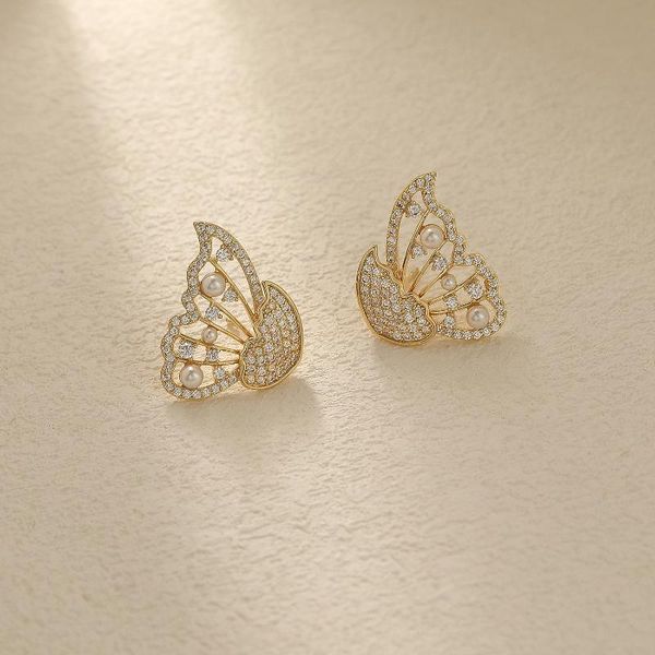 hoop & huggie 2021 summer butterfly pearl zircon earrings temperament advanced sense design sweet fashion accessories hyacinth, Golden;silver
hoop & huggie 2021 summer butterfly pearl zircon earrings temperament advanced sense design sweet fashion accessories hyacinth, Golden;silver