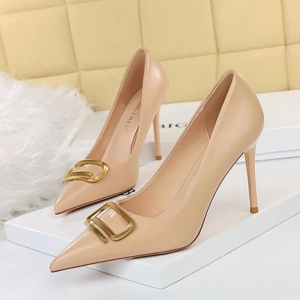 dress shoes bigtree 2022 spring soft pu leather pumps women pointed toe metal buckle heels fashion ladies party, Black
dress shoes bigtree 2022 spring soft pu leather pumps women pointed toe metal buckle heels fashion ladies party, Black