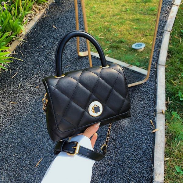 woman handbag pu leather chain shoulder bag solid flap crossbody versatile hasp ladies hand luxury designer bolsa feminina cross body
woman handbag pu leather chain shoulder bag solid flap crossbody versatile hasp ladies hand luxury designer bolsa feminina cross body
