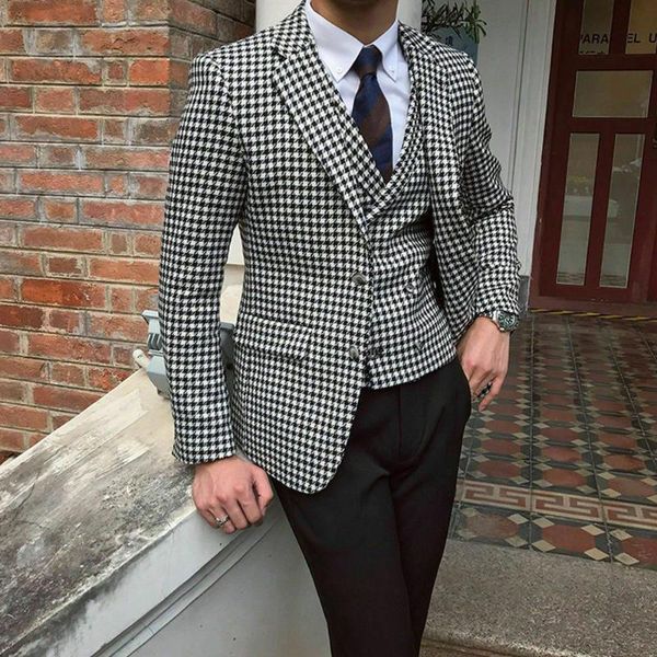 premium men houndstooth dogtooth suits checkered tuxedos blazer prom formal suit slim fit wedding groom jacket with black pants men's &, White;black
premium men houndstooth dogtooth suits checkered tuxedos blazer prom formal suit slim fit wedding groom jacket with black pants men's &, White;black