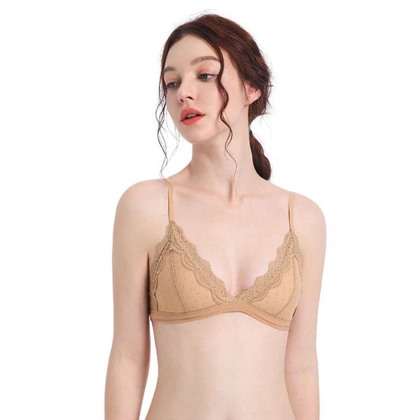 light lace no steel ring comfortable traceless bra triangle soft cup breathable lingerie, Red;black
light lace no steel ring comfortable traceless bra triangle soft cup breathable lingerie, Red;black