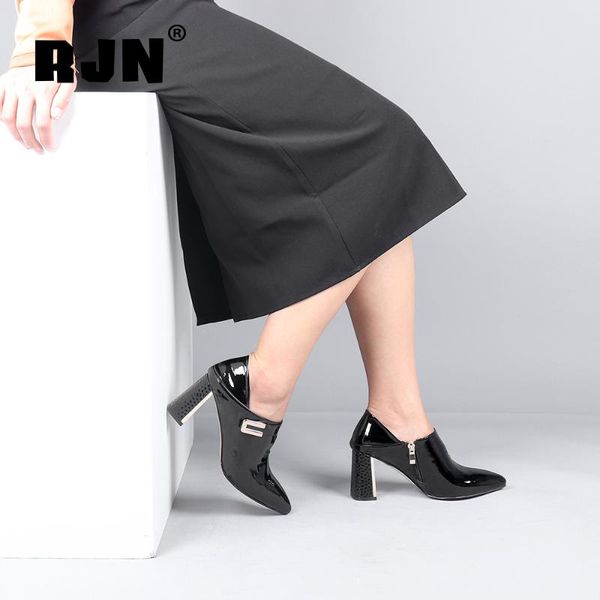 dress shoes rjn classic women's pumps fashion thick heel handmade elegant and simple office pointy temperament cn004, Black
dress shoes rjn classic women's pumps fashion thick heel handmade elegant and simple office pointy temperament cn004, Black