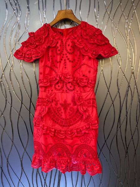 dresses hollow out embroidery spring summer party club women ruffle deco short sleeve bodycon red white above knee, Black;gray
dresses hollow out embroidery spring summer party club women ruffle deco short sleeve bodycon red white above knee, Black;gray