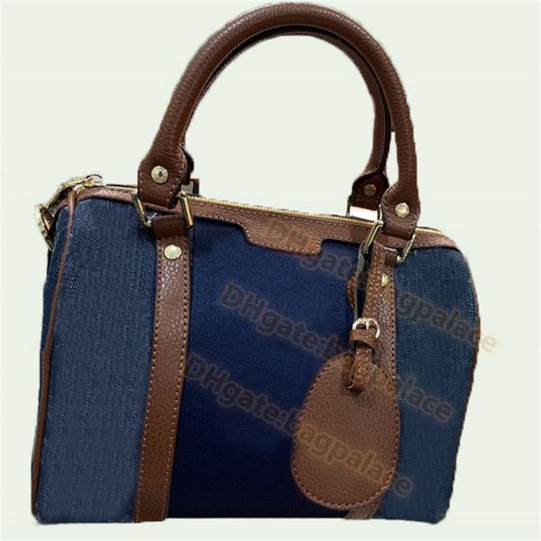 stunning blue pillow bags shoulder bag 2021 luxurys designers handbag women totes fashion vintage handbags leather crossbody clutch messenge
stunning blue pillow bags shoulder bag 2021 luxurys designers handbag women totes fashion vintage handbags leather crossbody clutch messenge