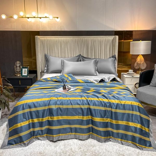 stripe summer quilt fashion bedspread blanket thin comforter soft bed cover single twin full queen quilting luxury bedclothes comforters & s
stripe summer quilt fashion bedspread blanket thin comforter soft bed cover single twin full queen quilting luxury bedclothes comforters & s