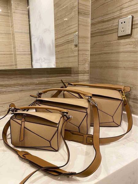 women luxurys designers bags 2021 womens handbags purses designer crossbody wallet bag louisbags_18 lov luojia geometric horizontal style sq
women luxurys designers bags 2021 womens handbags purses designer crossbody wallet bag louisbags_18 lov luojia geometric horizontal style sq