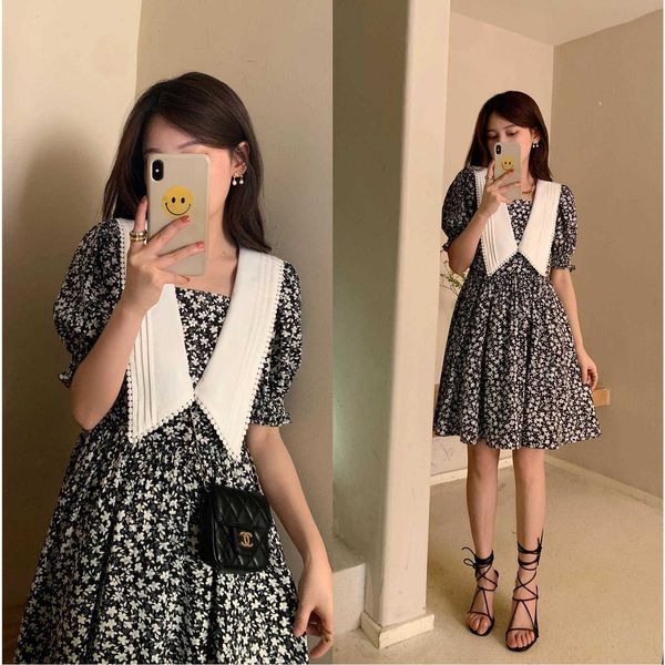 pointed small collar dign sense floral chiffon drs women's high waist gentle wind skirt children's summer 2021, Black;gray
pointed small collar dign sense floral chiffon drs women's high waist gentle wind skirt children's summer 2021, Black;gray