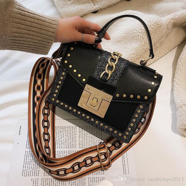 factory wholesale women bag sequined small square bags chain decoration fashion shoulder handbag gold buckle womens messenger handbags, Black;red
factory wholesale women bag sequined small square bags chain decoration fashion shoulder handbag gold buckle womens messenger handbags, Black;red