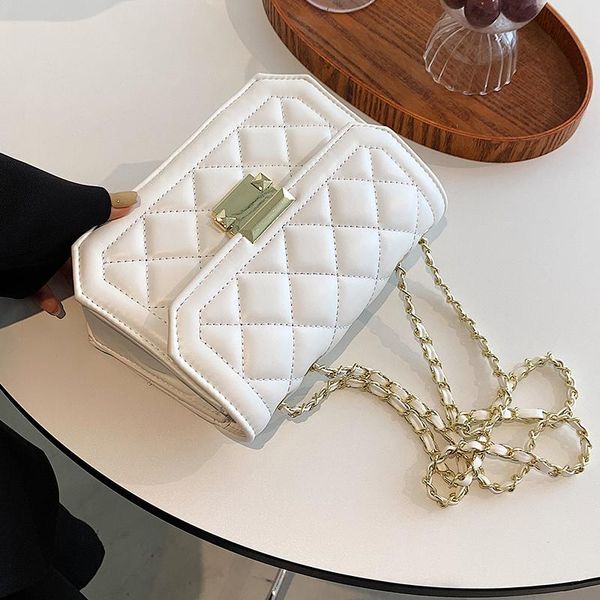 shoulder bags niche design -selling bag women all-match chain 2021 fashion messenger lingge square width: 21cm
shoulder bags niche design -selling bag women all-match chain 2021 fashion messenger lingge square width: 21cm