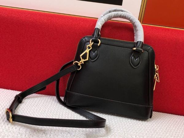 realfine bags 640716 20cm horsebitt 1955 mini handle totes handbags for women with dust bag
realfine bags 640716 20cm horsebitt 1955 mini handle totes handbags for women with dust bag