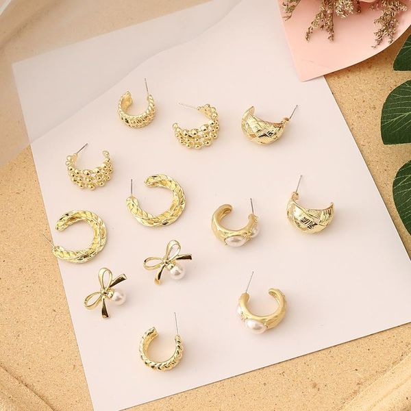 stud pearl geometric metal earrings for women fashion trend all-match e302, Golden;silver
stud pearl geometric metal earrings for women fashion trend all-match e302, Golden;silver