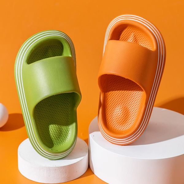 slipper summer house bathroom kids slippers non-slip comfortable eva boys girls home shoes stripe children sandals, Black;grey
slipper summer house bathroom kids slippers non-slip comfortable eva boys girls home shoes stripe children sandals, Black;grey