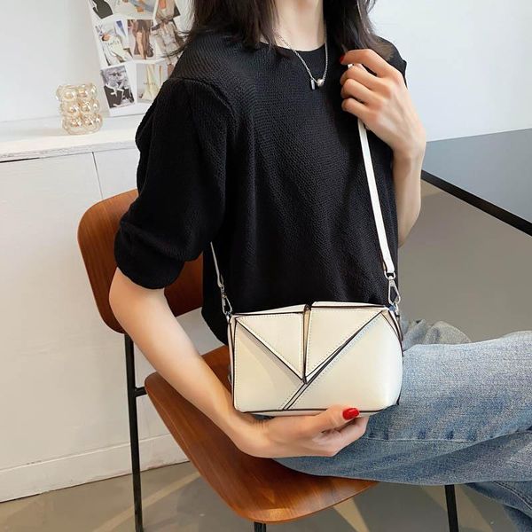 foreign folding messenger color fashion trade personalized solid style 2021 bag shoulder simple new handbags enivs
foreign folding messenger color fashion trade personalized solid style 2021 bag shoulder simple new handbags enivs